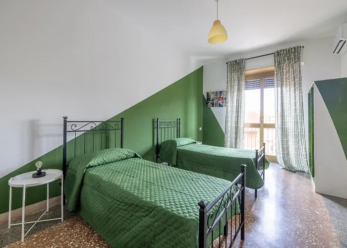 Apartament Three Large Bedrooms For Six People Downtown *